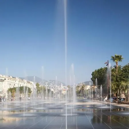 아파트 F2 Terrasse, Moderne, Hyper Centre, Clim, Ascenseur- Dubouchage *
