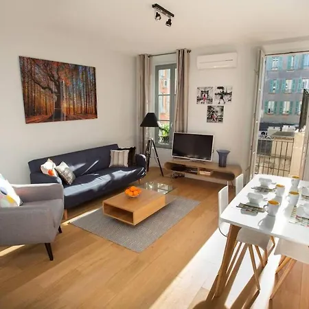 F2 Terrasse, Moderne, Hyper Centre, Clim, Ascenseur- Dubouchage *