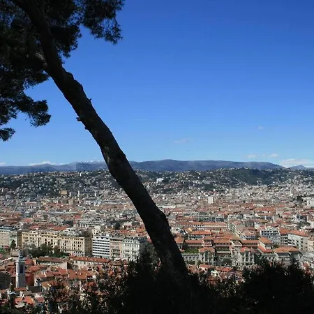 F2 Terrasse, Moderne, Hyper Centre, Clim, Ascenseur- Dubouchage
