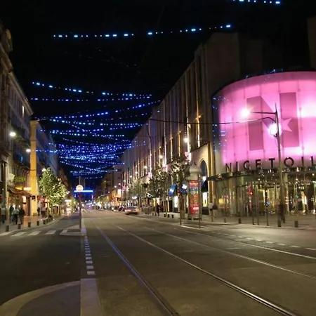 F2 Terrasse, Moderne, Hyper Centre, Clim, Ascenseur- Dubouchage Nizza