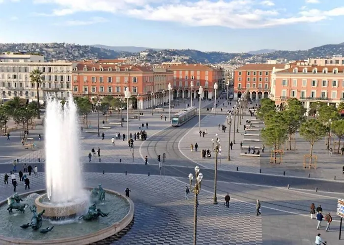 F2 Terrasse, Moderne, Hyper Centre, Clim, Ascenseur- Dubouchage 아파트 *