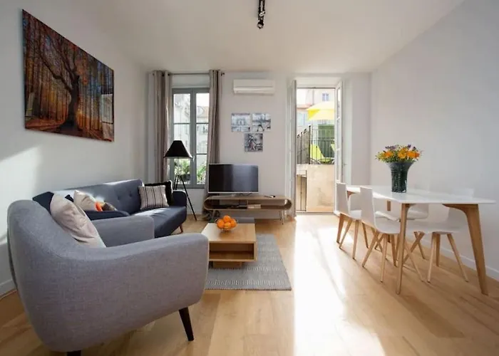F2 Terrasse, Moderne, Hyper Centre, Clim, Ascenseur- Dubouchage 아파트